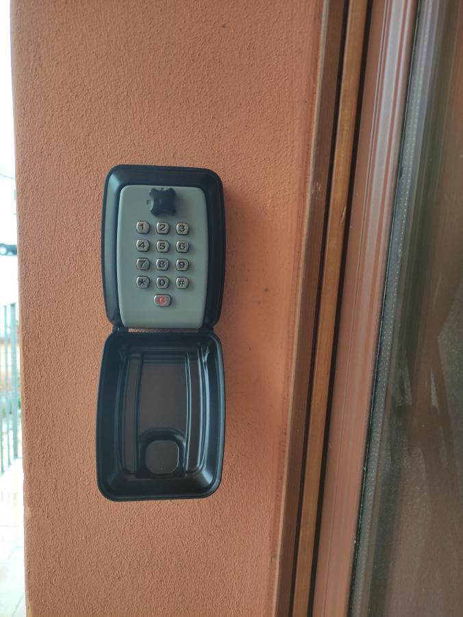 Silver Home Bagnolo San Vito Exterior foto